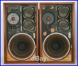 Vintage Acoustic Research AR-2a Speakers (Serial Number D26380/26409)