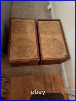Vintage Acoustic Research AR-2ax Stereo Speakers