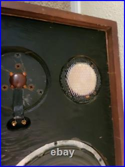 Vintage Acoustic Research AR-2ax Stereo Speakers