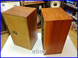 Vintage Acoustic Research AR-3A Speakers Production Date 1975