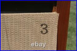 Vintage Acoustic Research AR-3 speakers Serial # C53909 & C53920 Vintage Acoustic Research AR-3 speakers Serial # C53909 & C53920