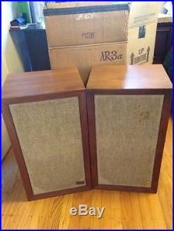 Vintage Acoustic Research AR-3a Speakers Vintage Acoustic Research AR-3a Speakers