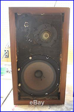 Vintage Acoustic Research AR-3a Speakers