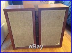 Vintage Acoustic Research AR-3a Speakers Vintage Acoustic Research AR-3a Speakers