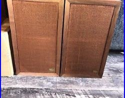Vintage Acoustic Research AR-3a Speakers NICE! AR3a