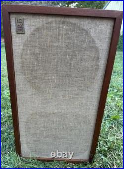 Vintage Acoustic Research AR-5 Speakers, Highly Regarded Rare 70s Not Tested