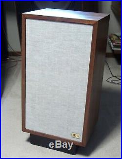 Vintage Acoustic Research AR-5 Speakers Restored