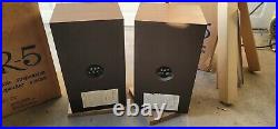 Vintage Acoustic Research AR-5 Speakers With Original Boxes Works As Is Vintage Acoustic Research AR-5 Speakers With Original Boxes Works As Is