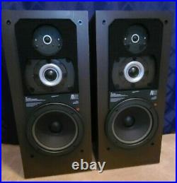Vintage Acoustic Research AR 92 Loudspeaker Pair Vintage Acoustic Research AR 92 Loudspeaker Pair