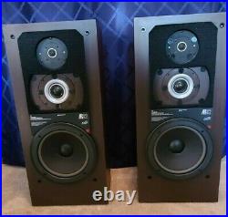 Vintage Acoustic Research AR 92 Loudspeaker Pair Vintage Acoustic Research AR 92 Loudspeaker Pair