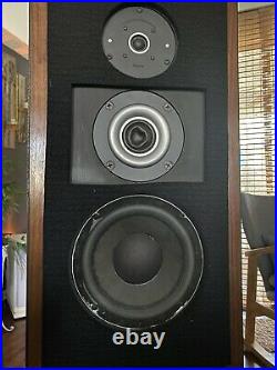 Vintage Acoustic Research AR 9 Speakers (Pair)