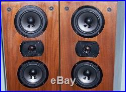 Vintage Acoustic Research (AR) Classic 18 SRA Series Stereo Speakers Walnut