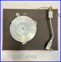 Vintage Acoustic Research AR-XA Turntable. Universal Voltage Rare With Cartridge