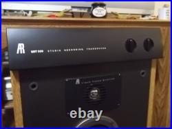 Vintage Acoustic Research SRT-330 12 3-way speakers Vintage Acoustic Research SRT-330 12 3-way speakers