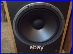 Vintage Acoustic Research SRT-330 12 3-way speakers Vintage Acoustic Research SRT-330 12 3-way speakers