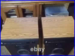 Vintage Acoustic Research SRT-330 12 3-way speakers Vintage Acoustic Research SRT-330 12 3-way speakers
