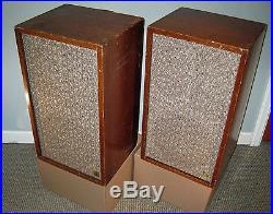 Vintage Acoustic Research Spreakers AR-2a Set of 2