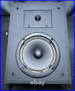 Vintage Acoustic Research Teledyne AR TSW 100 Powered Pair Bookshelf Speakers Vintage Acoustic Research Teledyne AR TSW 100 Powered Pair Bookshelf Speakers