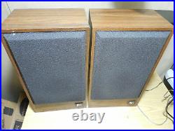 Vintage Acoustic research Ar18J bookshelf speakers