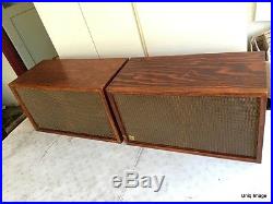 Vintage Early Acoustic Research AR 2a Speakers Loudspeakers Cherry Cabinets