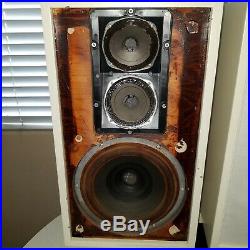 Vintage Pair ACOUSTIC RESEARCH AR-2A Loud Speakers