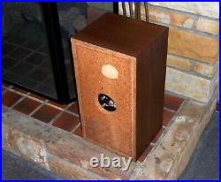 Vintage Pair ACOUSTIC RESEARCH AR-4X Speaker Systems