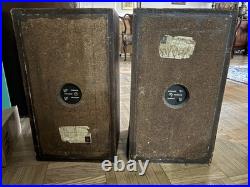 Vintage Pair Acoustic Research AR5 Loud Speakers