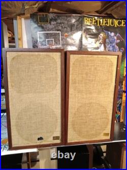 Vintage Pair Acoustic Research AR5 Loud Speakers NEW FRESH REFOAM AMAZING SOUND