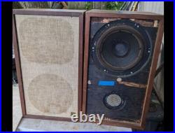 Vintage Pair Acoustic Research AR-2X Speakers
