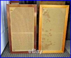Vintage Pair Acoustic Research AR-3 Hi Fi Speakers. Good condition. UNTESTED