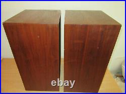 Vintage Pair Acoustic Research AR R-2ax walnut case speakers 21236 pickup
