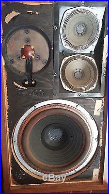 Vintage Pair Acoustic Research Speakers AR-2a Set of 2