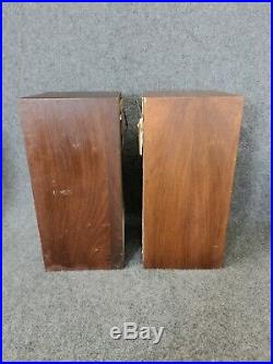 Vintage Pair Of Acoustic Research AR-4X Speakers