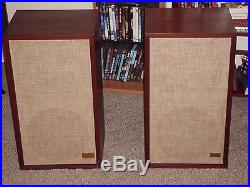 Vintage Pair Of Quality Acoustic Research AR-2ax Speakers