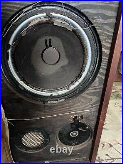 Vintage Pair of Acoustic Research AR-2AX Speakers For Parts Or Repair Restore
