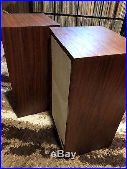 Vintage Pair of Acoustic Research AR-2AX Speakers RE-FOAMED Woofers GORGEOUS