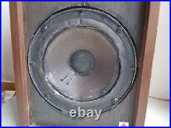 Vintage Pair of Acoustic Research AR-4x Bookshelf Speakers Original Working Vintage Pair of Acoustic Research AR-4x Bookshelf Speakers Original Working
