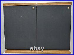 Vintage Pair of Acoustic Research (AR) TSW-110 Bookshelf Speakers Needs Refoam