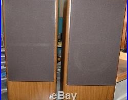 Vintage Teledyne Acoustic Research AR 30B pair, Pristine condition