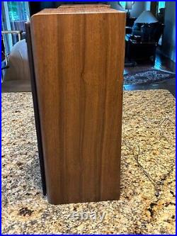 Vintage Teledyne Acoustic Research CONNOISSEUR 20 Stereo Speaker Set, Wood Case