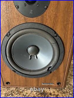 Vintage Teledyne Acoustic Research CONNOISSEUR 20 Stereo Speaker Set, Wood Case