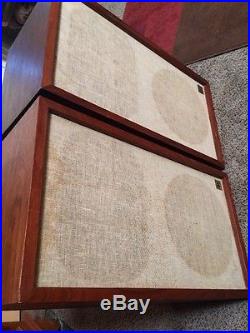 Vintage early ser. #'s AR Acoustic Research AR-2x stereo speakers look sound grt